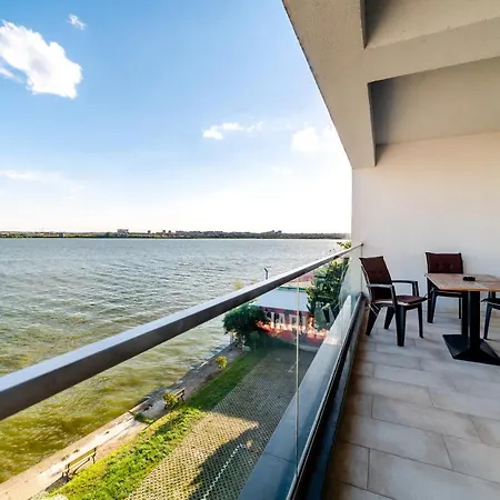 Aqua Luminita Apartment Mamaia