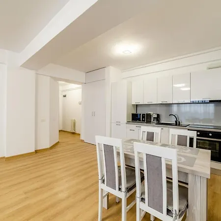 Aqua Luminita Apartment Mamaia